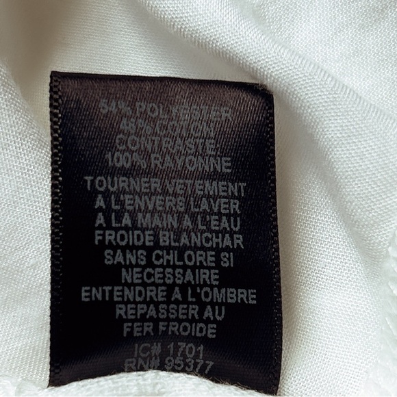 Sanctuary Shirt Top Woman’s Size XS Cream Color Textured Mixed Media Hem - Picture 8 of 8